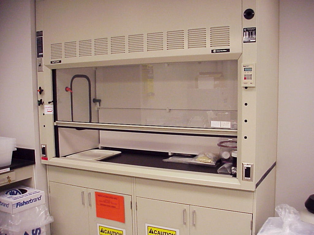 Laboratory furniture manufacturing in Bangalore